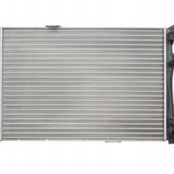 mercedes w246 - su radiatoru